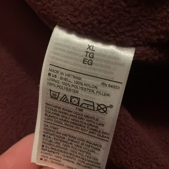 Old Navy Purple Puffer Vest - Picture 6 of 7